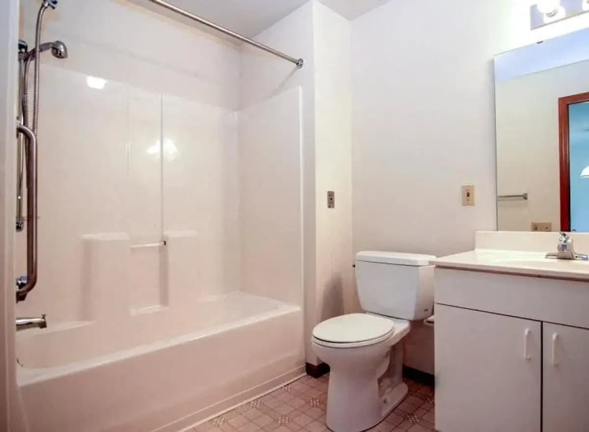 Prairie Hill Senior Apartments - Apartment - 21