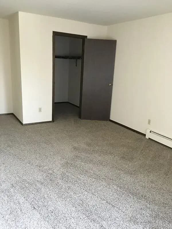English Meadows Apartment Homes - Apartment - 21