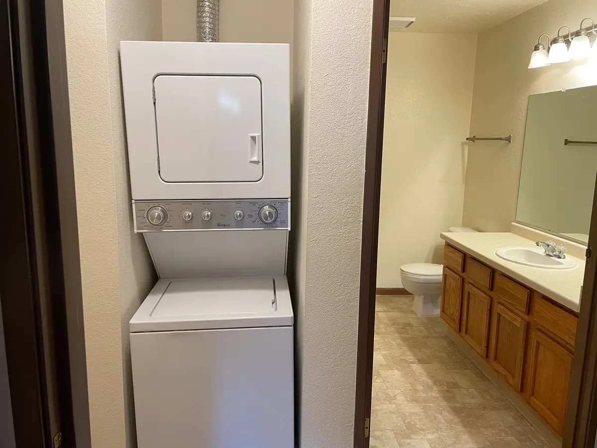 Greenfield Park Apartments - Apartment - 19