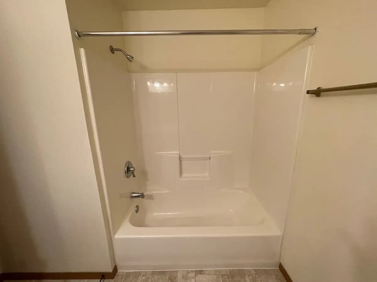 Greenfield Park Apartments - Apartment - 17