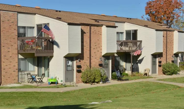 Greenfield apartments for rent - image - big-yard-photo-gallery.webp