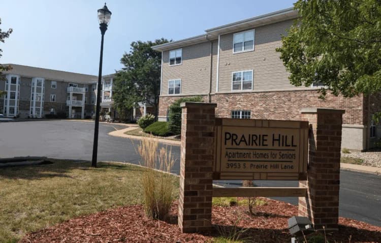 Greenfield apartments for rent - image - PrairieHill_SeniorApartments_50.png