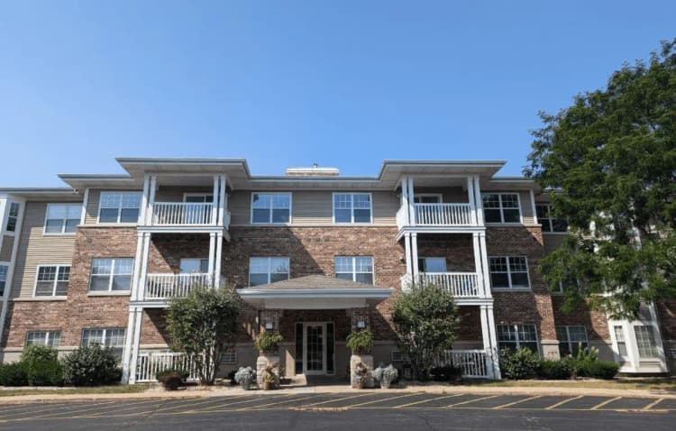 Greenfield apartments for rent - image - PrairieHill_SeniorApartments_51.png