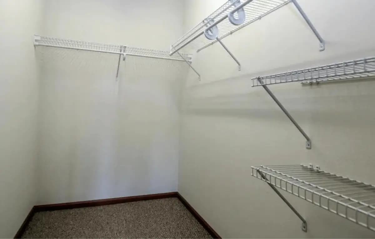 Greenfield apartments for rent - image - PrairieHill_SeniorApartments_69.png