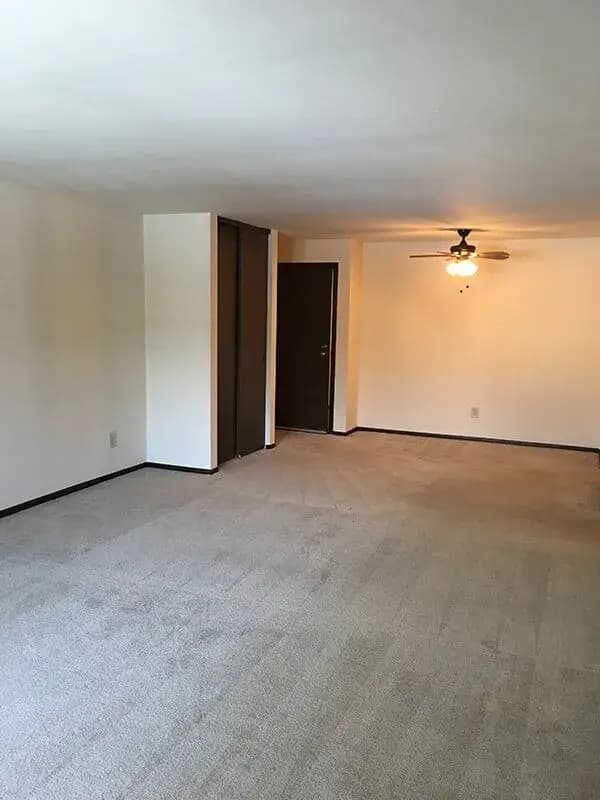 Greenfield apartments for rent - image - Unit+pics+004-1920w.webp
