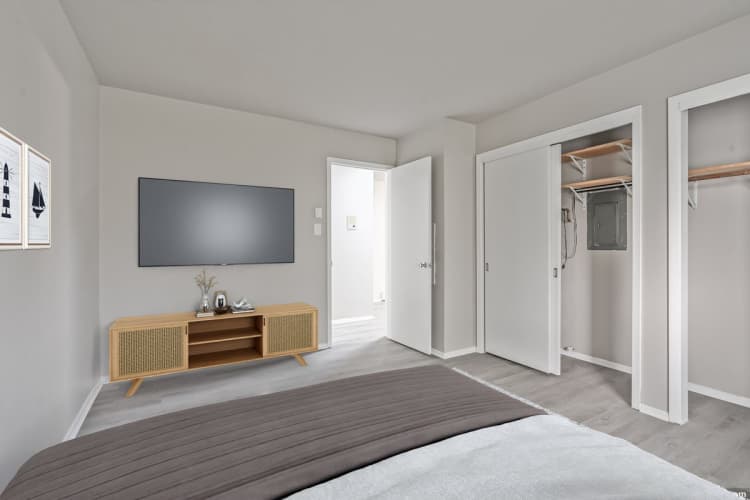 Greenfield apartments for rent - image - large (6).jpg