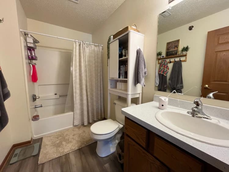 Greenfield apartments for rent - image - image-9.jpg