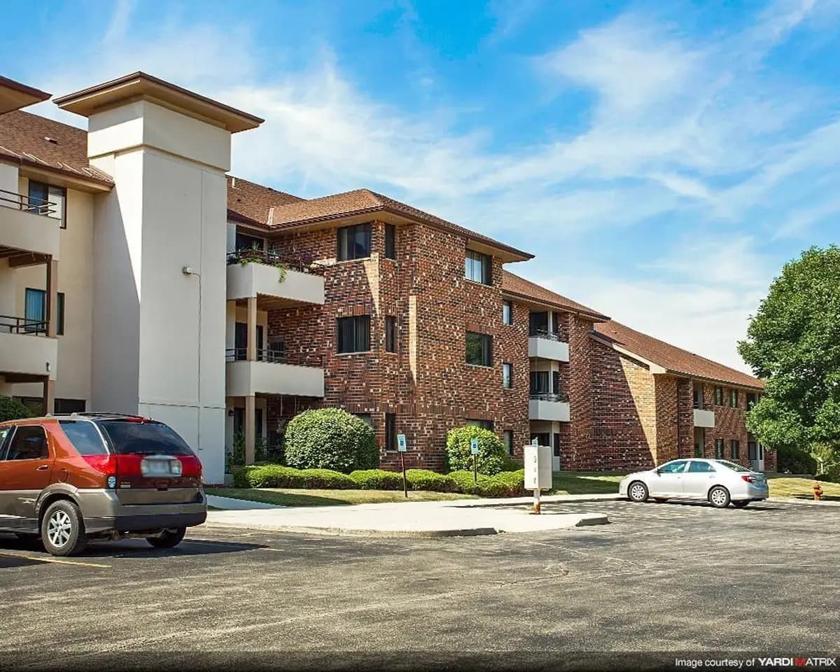 undefined apartments for rent - image - WI_Greenfield_TheEdgertonApartments300_p0475791_1_4524_1_PhotoGallery.jpg