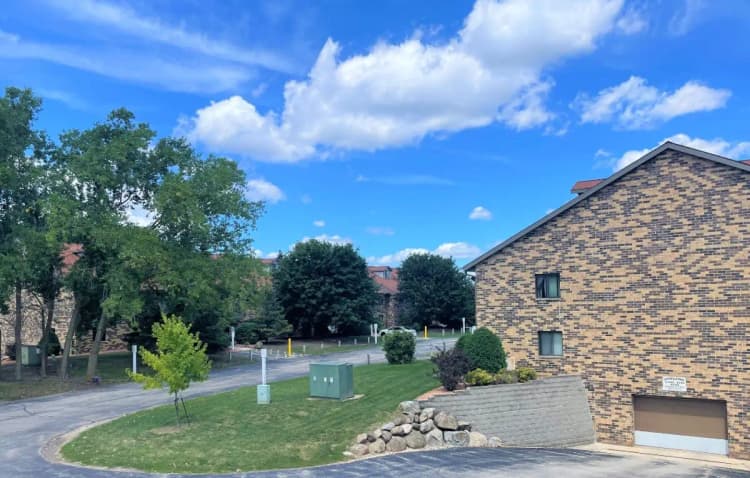 undefined apartments for rent - image - Image 11-4-24 at 1.21 PM.jpeg