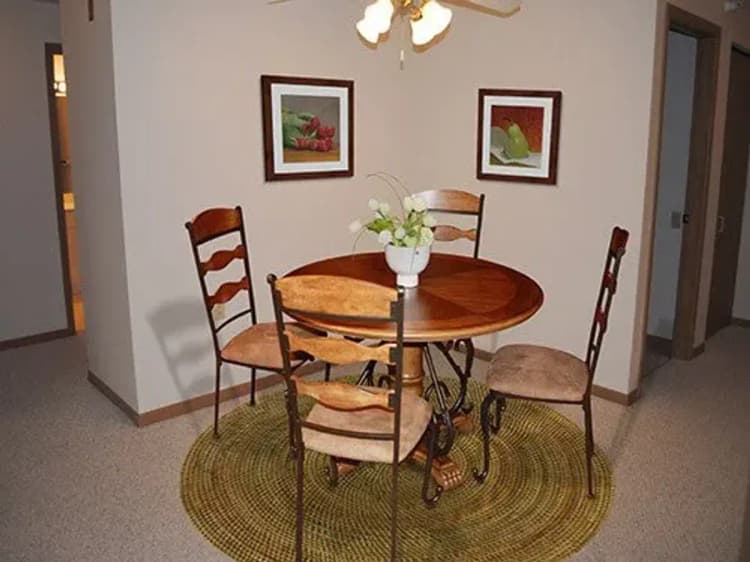 undefined apartments for rent - image - white-oaks-dining72745-1920w.webp